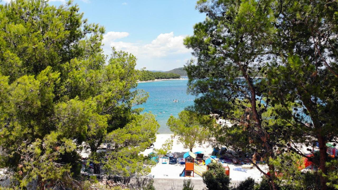Levantara Jezera Exteriör bild